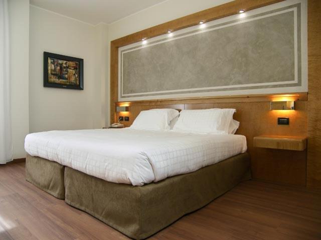 קורג'ו Hotel President מראה חיצוני תמונה