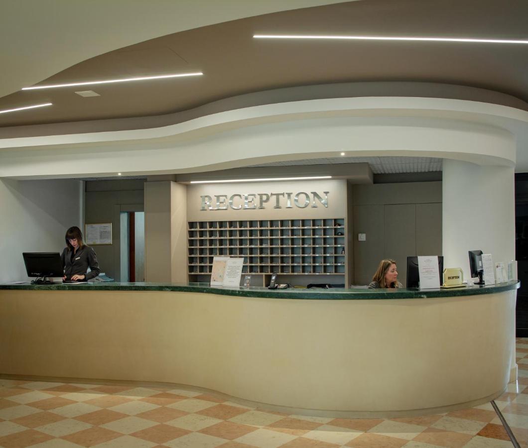 קורג'ו Hotel President מראה חיצוני תמונה